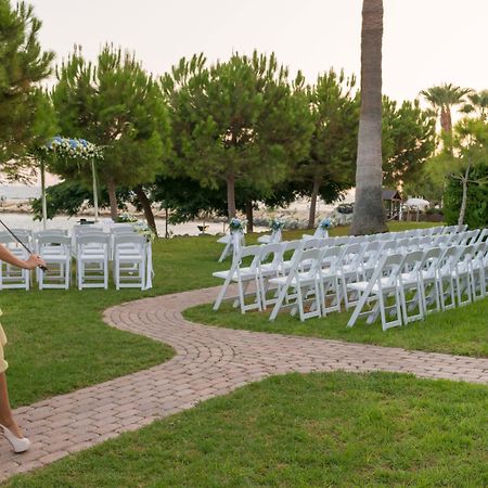 Crowne Plaza Limassol By Ihg Exterior foto