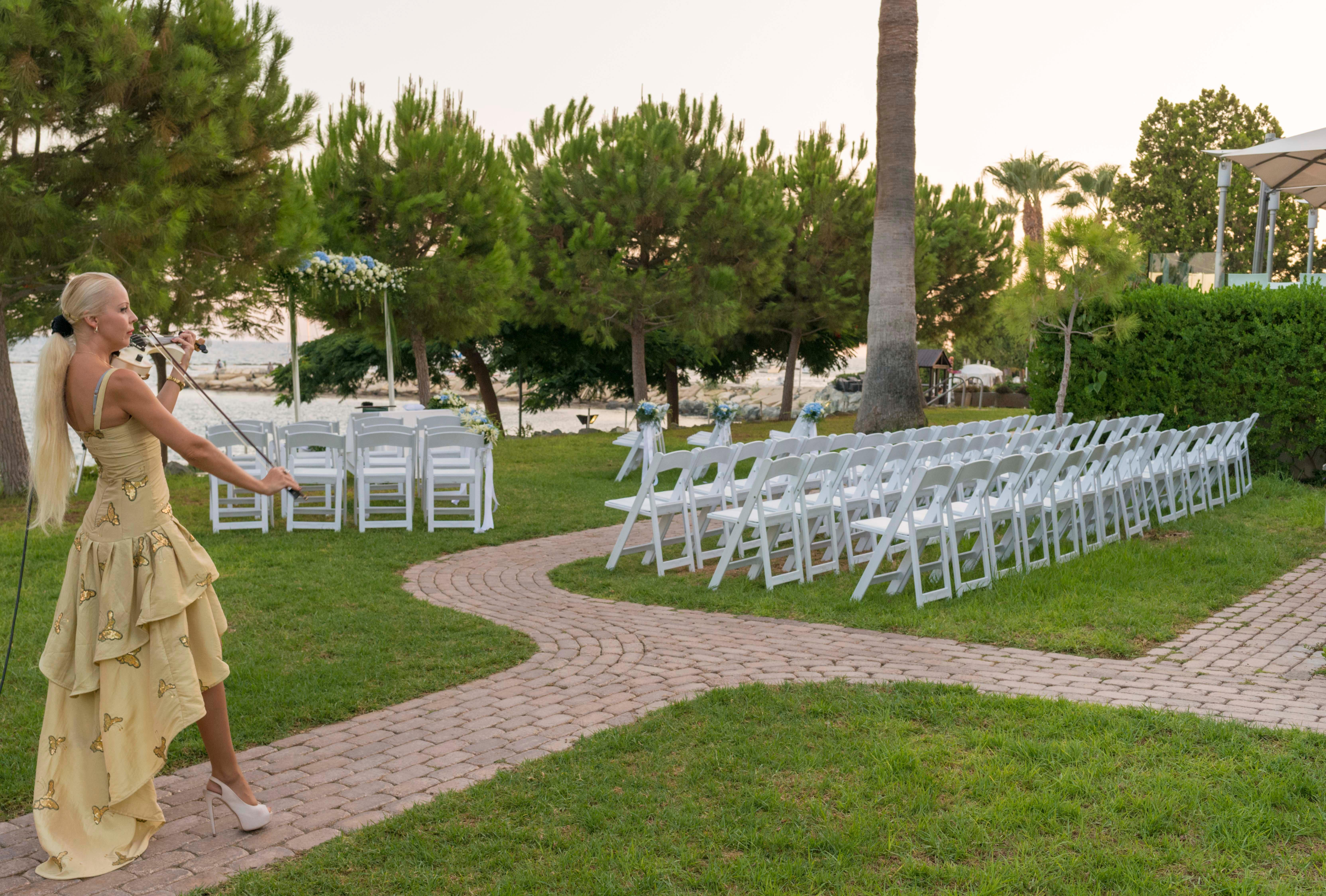 Crowne Plaza Limassol By Ihg Exterior foto