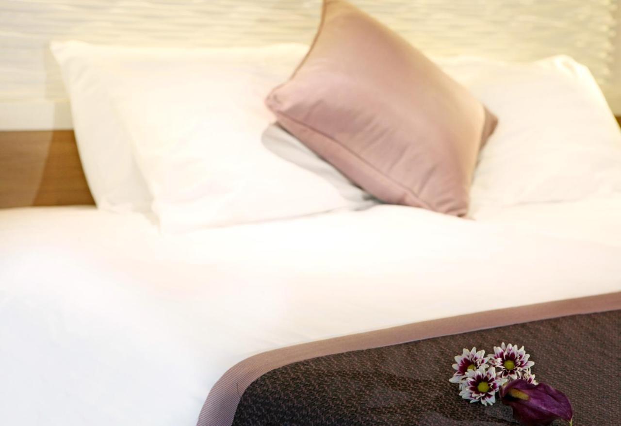 Crowne Plaza Limassol By Ihg Exterior foto