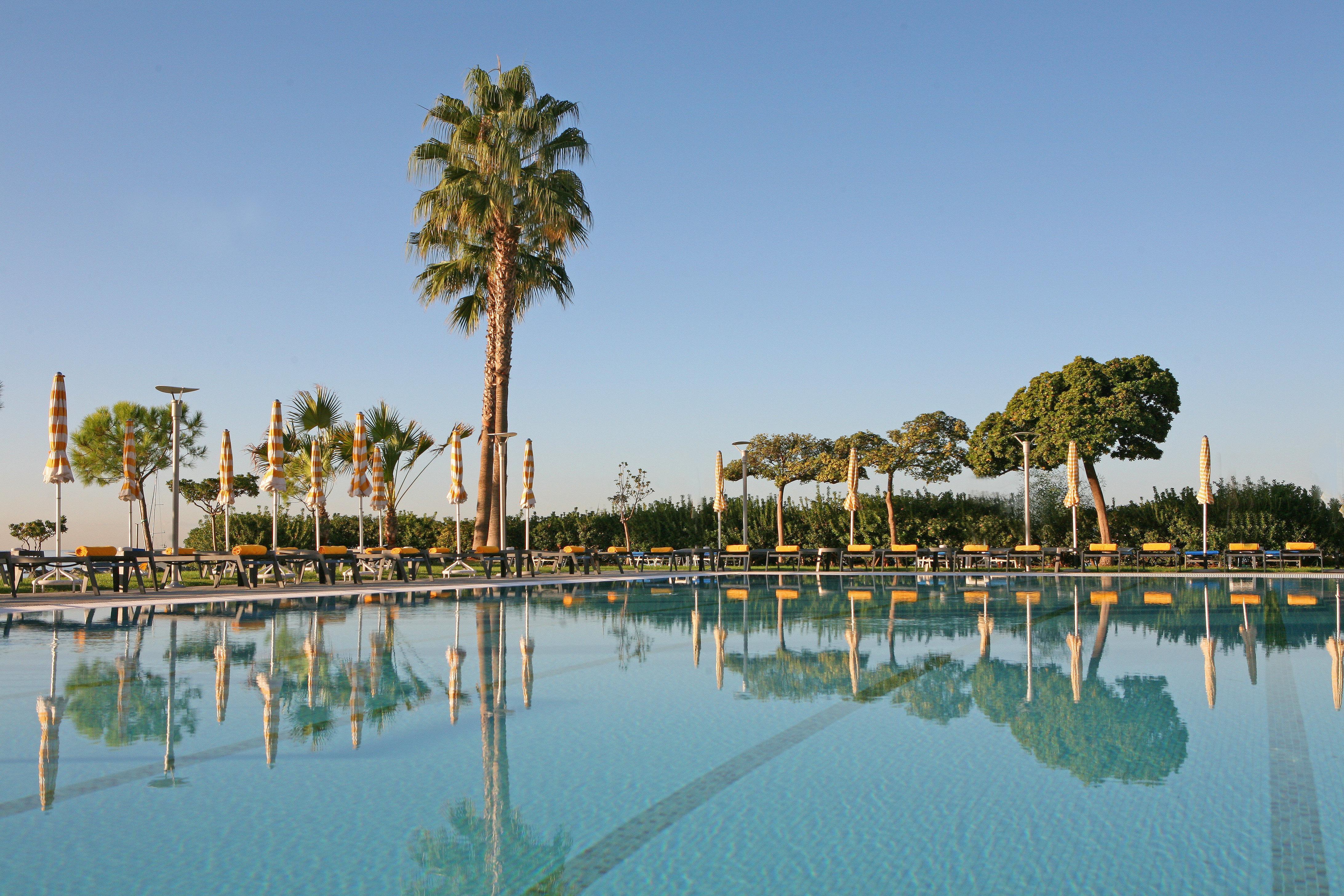 Crowne Plaza Limassol By Ihg Exterior foto
