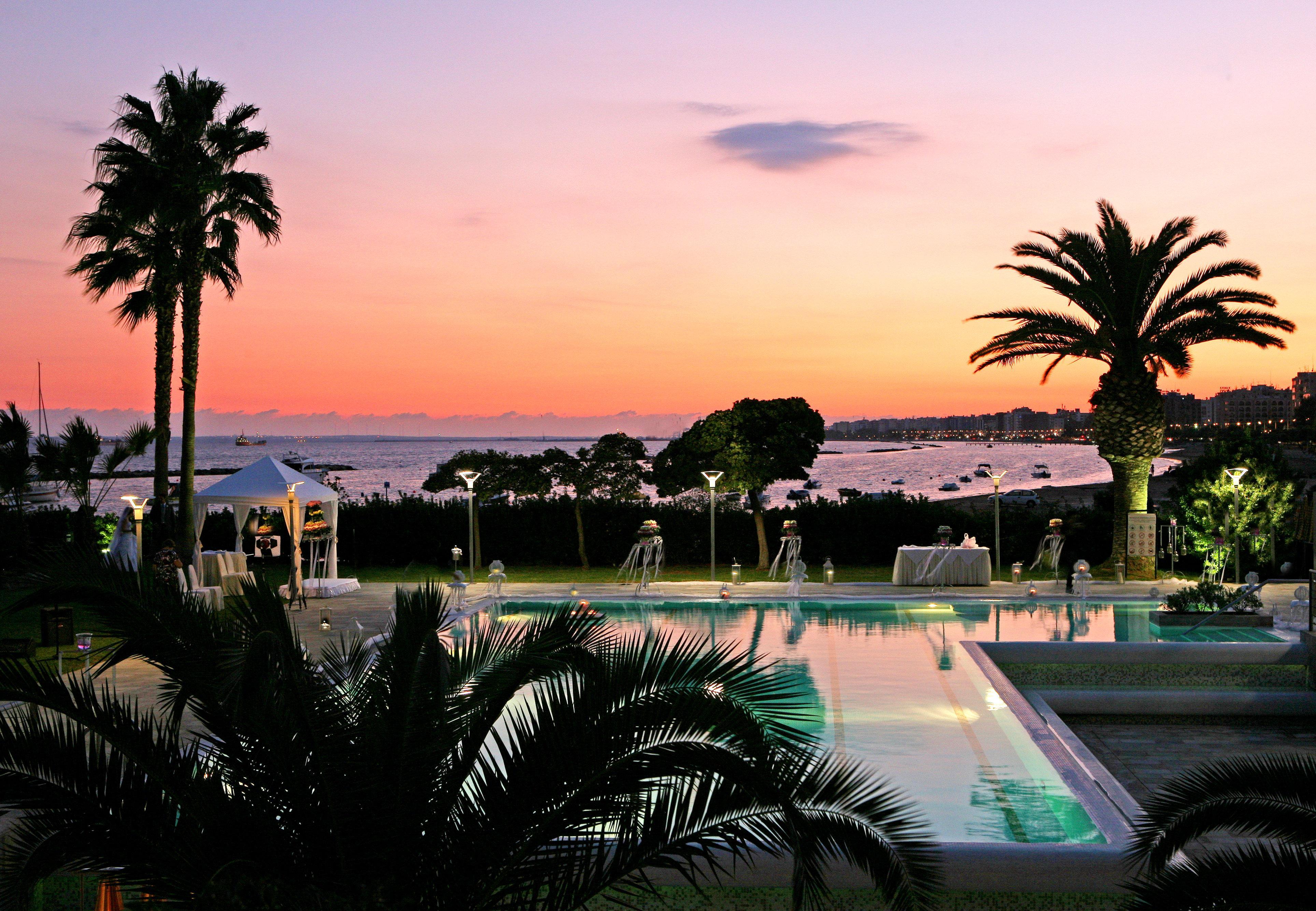 Crowne Plaza Limassol By Ihg Exterior foto