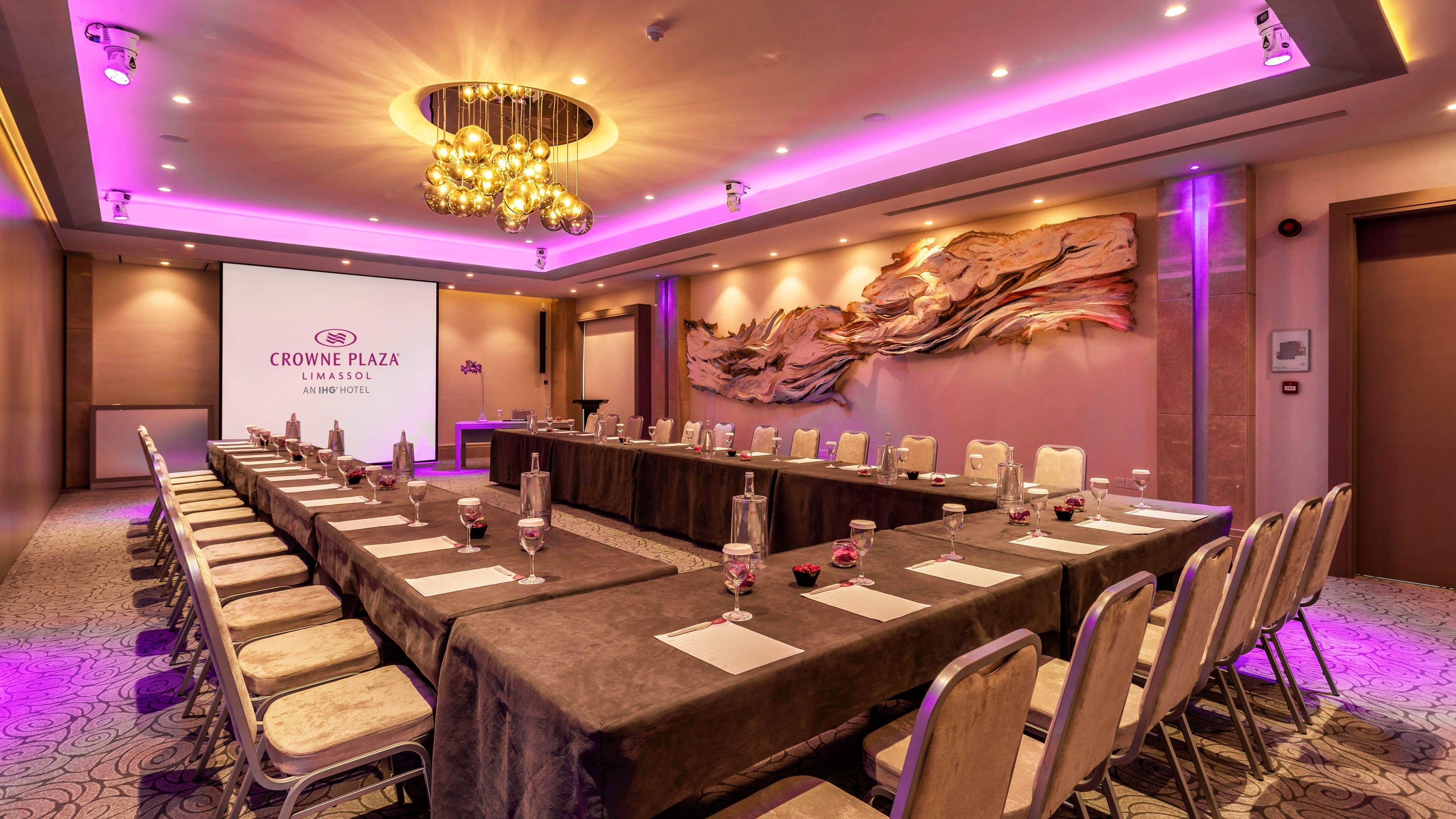 Crowne Plaza Limassol By Ihg Exterior foto
