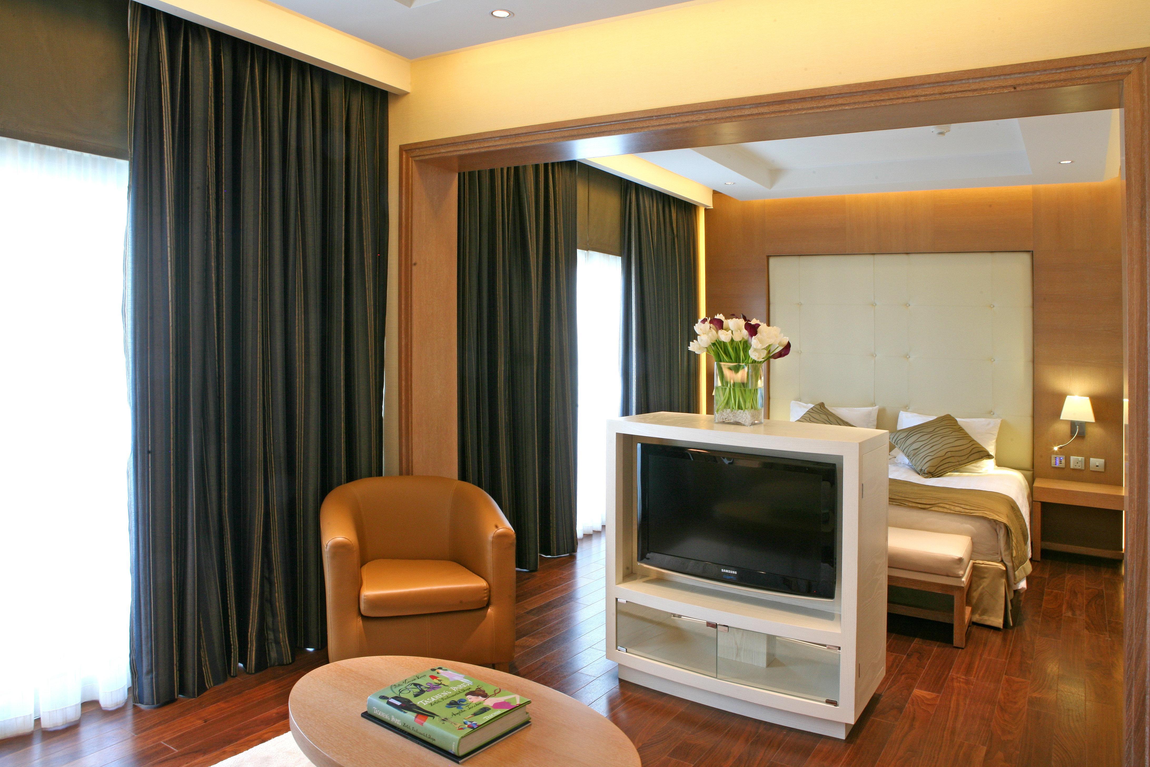 Crowne Plaza Limassol By Ihg Exterior foto