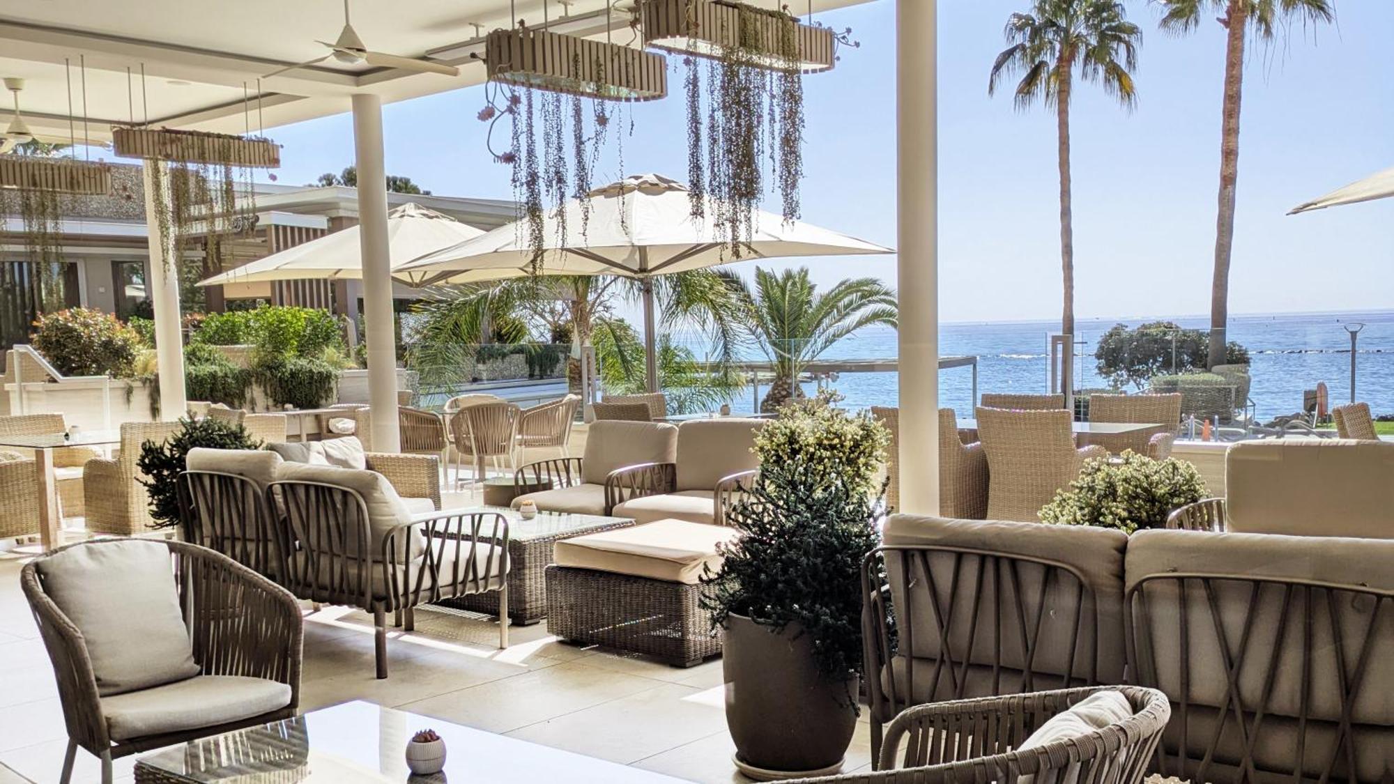 Crowne Plaza Limassol By Ihg Exterior foto